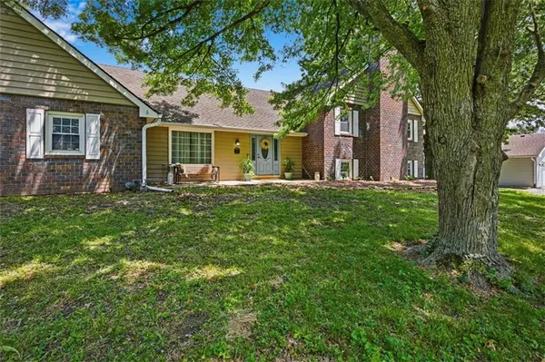 111 Elm ST, Lathrop, MO 64465