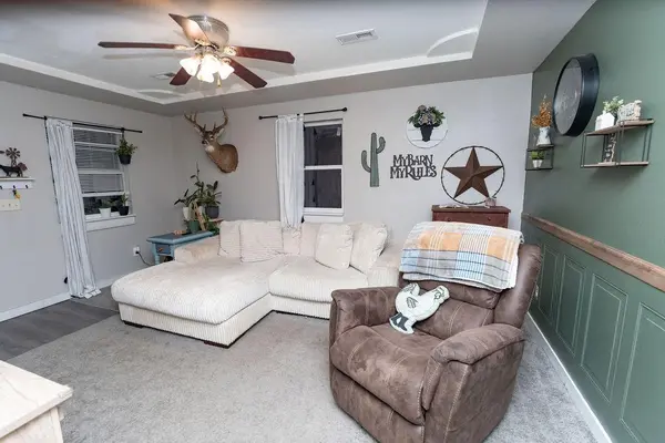 301 N Elm ST, Urich, MO 64788