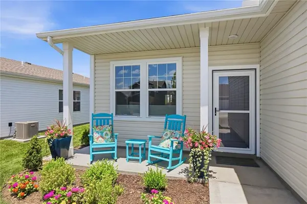 27116 E Sycamore ST, Lee's Summit, MO 64086