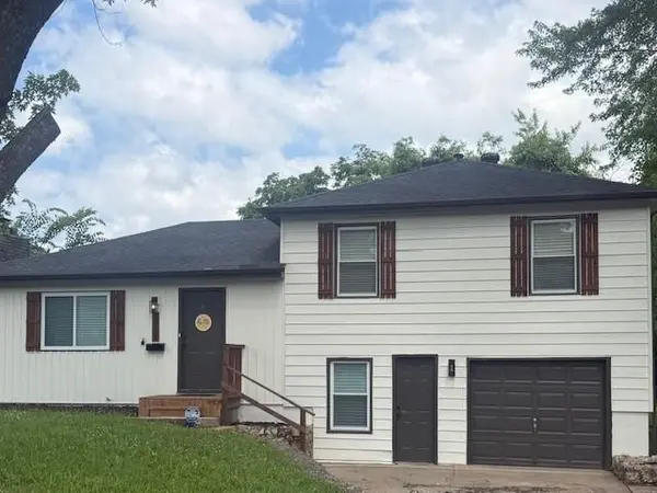 8611 Lane AVE, Kansas City, MO 64138