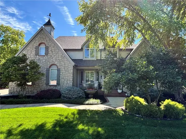 14107 Manor RD, Leawood, KS 66224