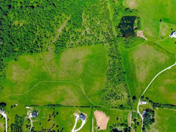 00 McIntyre RD, Leavenworth, KS 66048