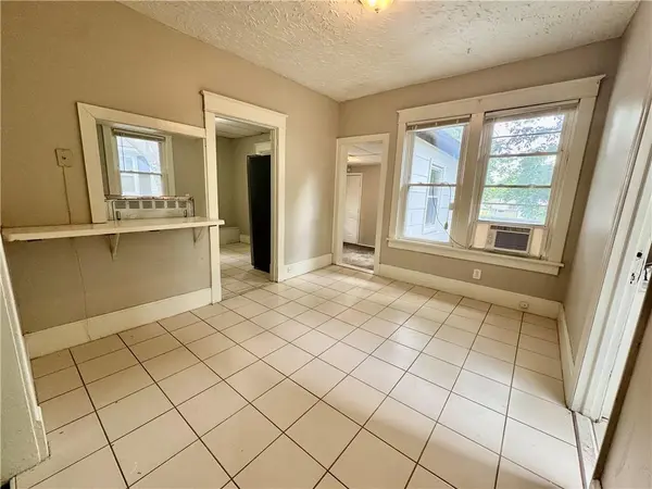 709 Rhodes ST, Grandview, MO 64030