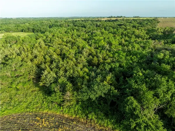 0000 142nd RD, Hoyt, KS 66440