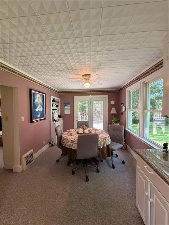 1307 S Sterling AVE, Independence, MO 64052