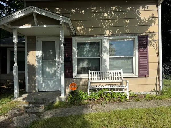 416 N Hall ST, Webb City, MO 64870