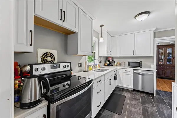 5618 Lamar AVE, Mission, KS 66202