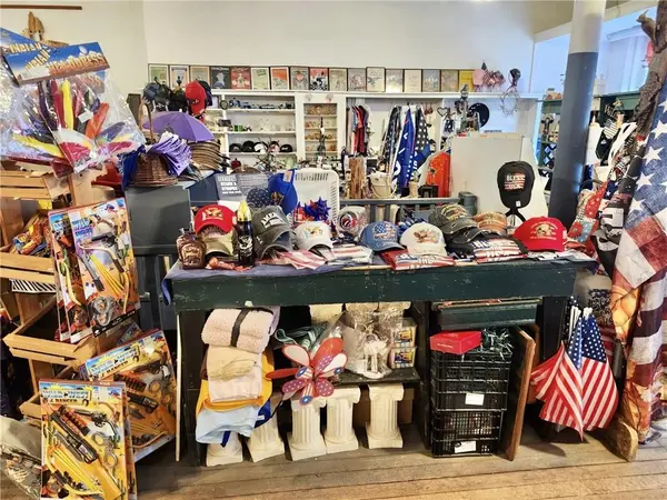 703 W Hickland ST, Princeton, MO 64673