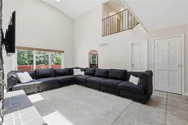 10531 Wedd ST, Overland Park, KS 66212