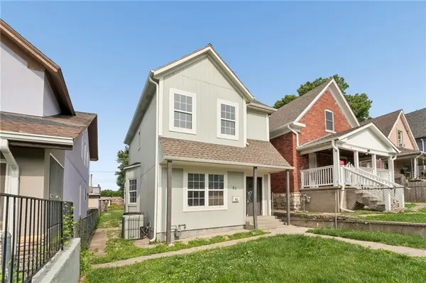 24 S 11th ST, Kansas City, KS 66102