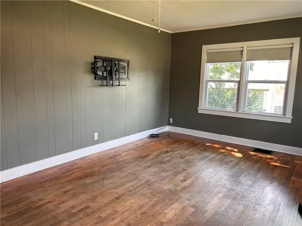 613 E Market ST, Lacygne, KS 66040