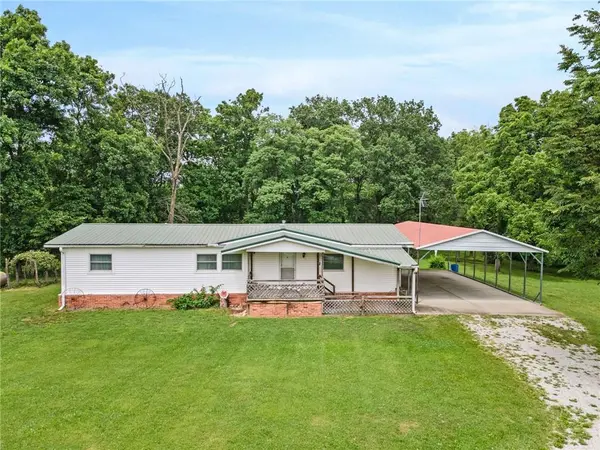33580 W 202nd ST, Lawson, MO 64062
