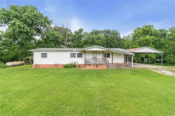 33580 W 202nd ST, Lawson, MO 64062