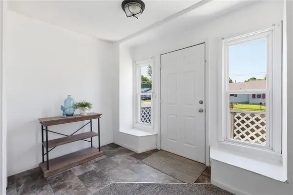 821 W 10th ST, Ottawa, KS 66067