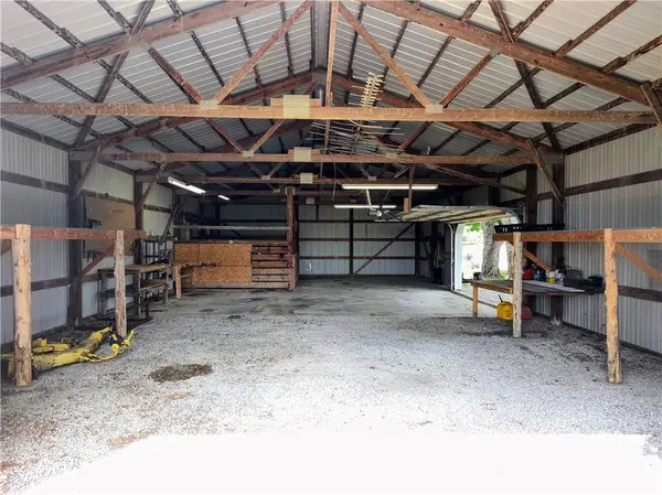 31755 W 375th ST, Osawatomie, KS 66064