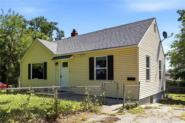 1867 N 37th ST, Kansas City, KS 66102