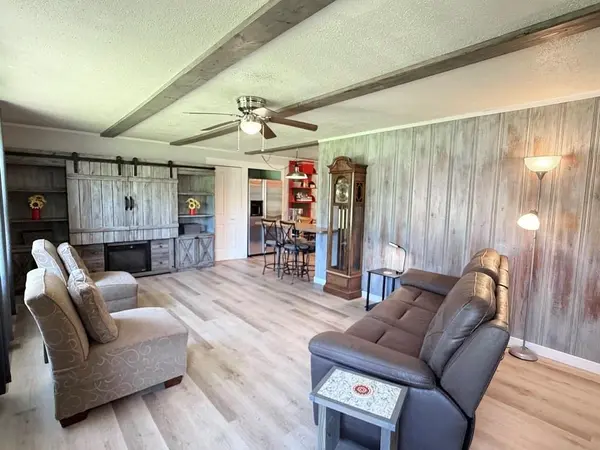 322 W Lafayette ST, El Dorado Springs, MO 64744