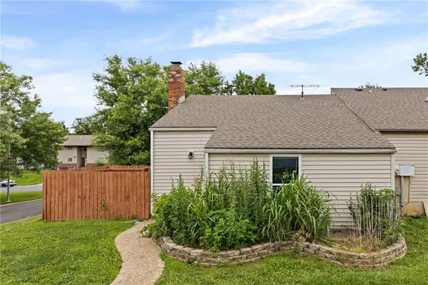 11230 College AVE, Kansas City, MO 64137