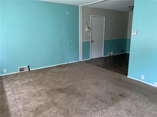 6906 E 114th TER, Kansas City, MO 64134