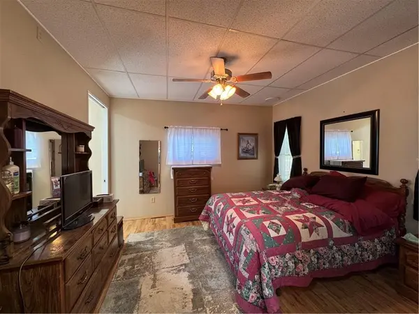 322 E 7th ST, Maryville, MO 64468