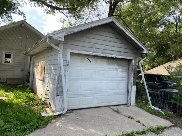 4011 King Hill AVE, St Joseph, MO 64504