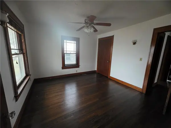 1106 Pacific AVE, Osawatomie, KS 66064