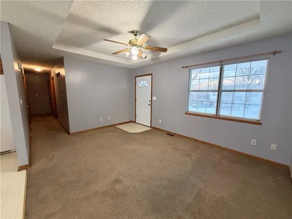73 NW 291st RD, Centerview, MO 64019