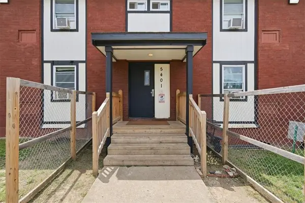 5401 E 27th TER, Kansas City, MO 64128