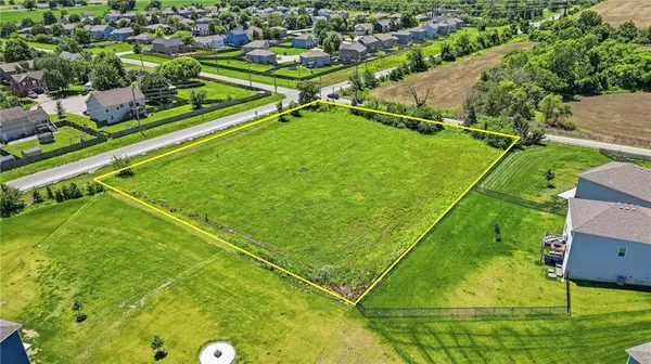 S Harper RD, Peculiar, MO 64078