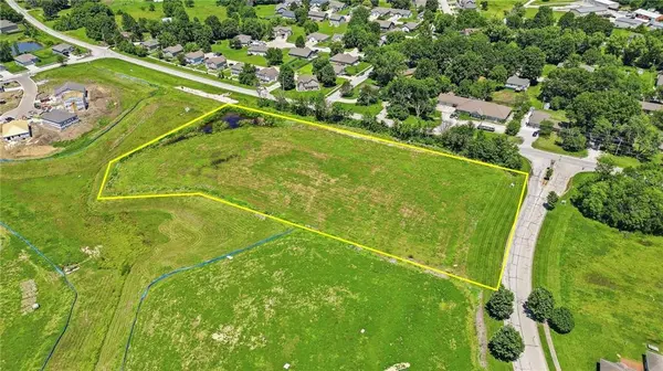 tbd Tuscany Pkwy, Peculiar, MO 64078
