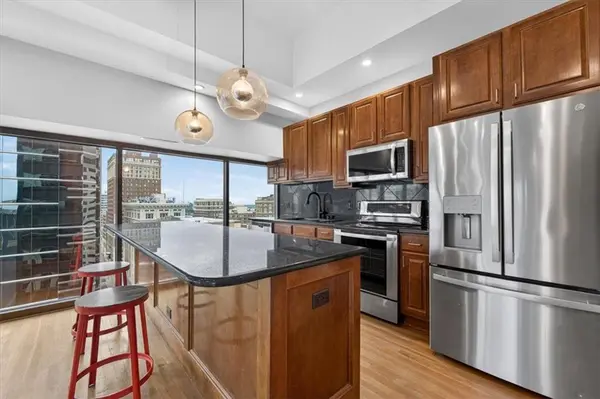 1101 Walnut ST #1207, Kansas City, MO 64106