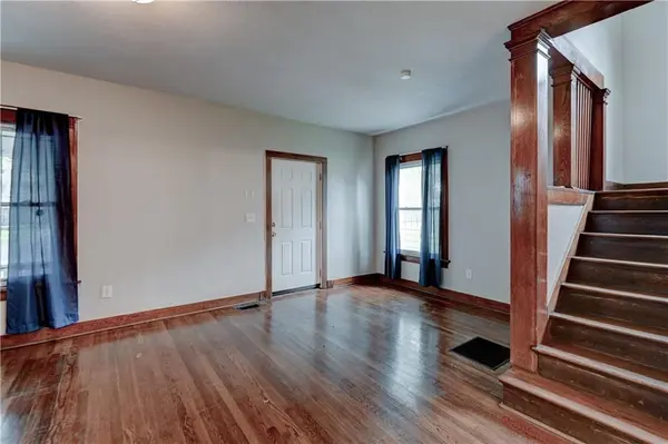 3407 Benton BLVD, Kansas City, MO 64128