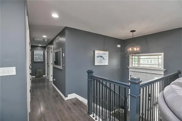 20022 W 220th TER, Spring Hill, KS 66083