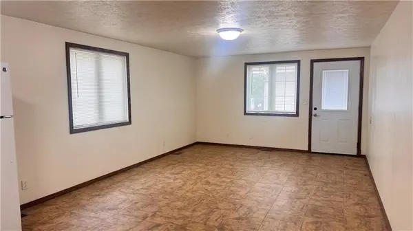 707 W Colorado ST, Highland, KS 66035