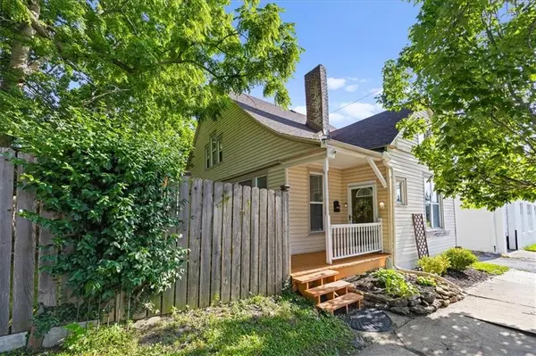 611 E 27 TER, Kansas City, MO 64109