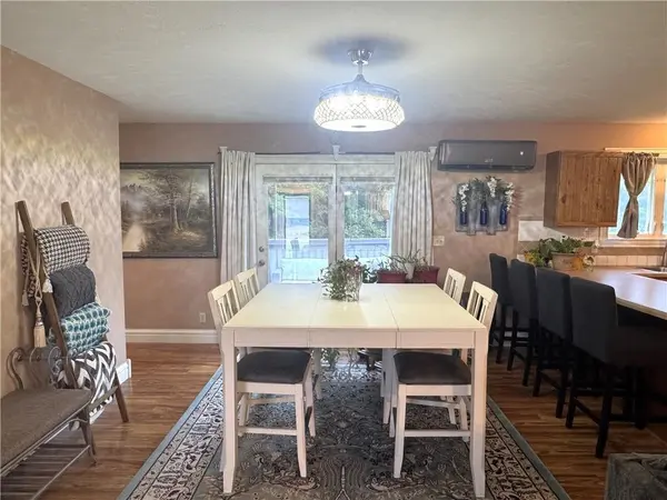 97 Iowa DR, Linn Valley, KS 66040