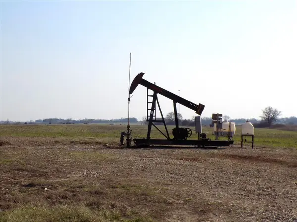 SW Kentucky & 600 RD, Colony, KS 66015