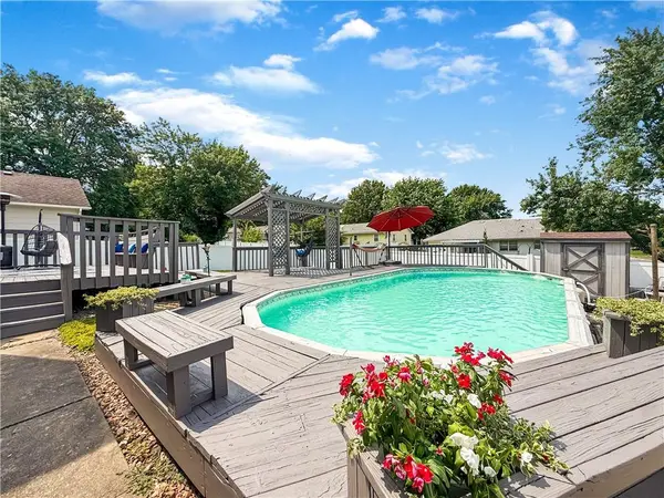 500 W 33rd ST, Higginsville, MO 64037
