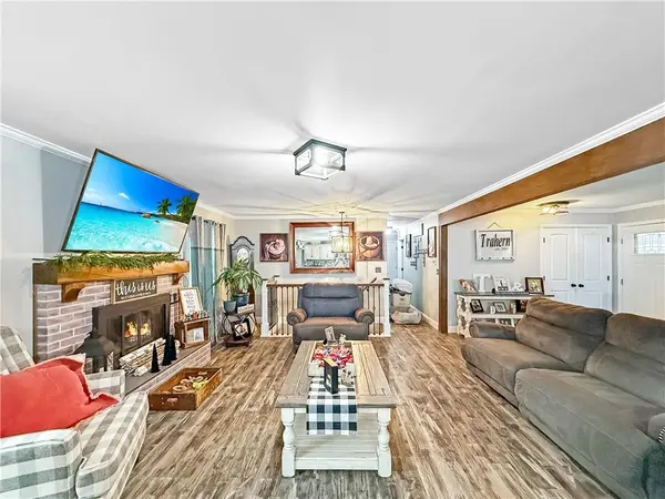 500 W 33rd ST, Higginsville, MO 64037