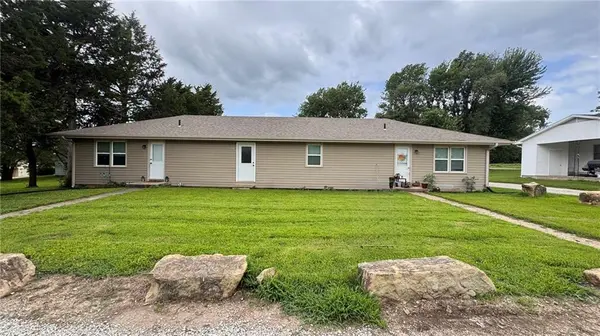 505 N Elmira ST, Highland, KS 66035