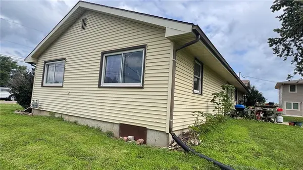 506 N Prairie ST, Highland, KS 66035
