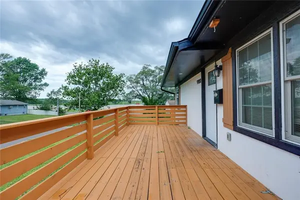 9100 E 43rd TER, Kansas City, MO 64133