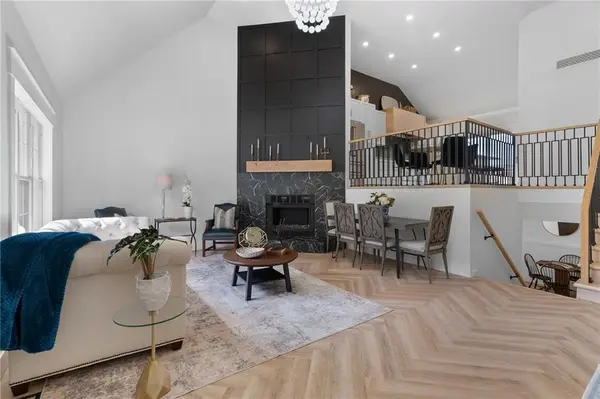 8710 Lamar AVE, Overland Park, KS 66207