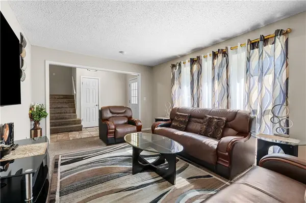 7732 Westgate DR, Lenexa, KS 66216