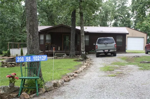 208 SE 10212 P LN, Deepwater, MO 64740
