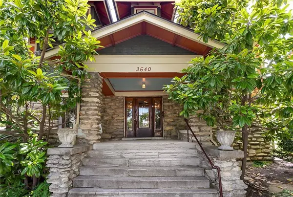 3640 Campbell ST, Kansas City, MO 64109