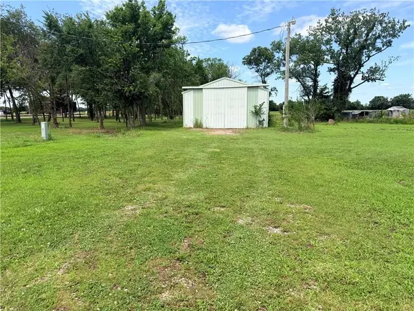 20156 S 43 HWY, Moundville, MO 64771