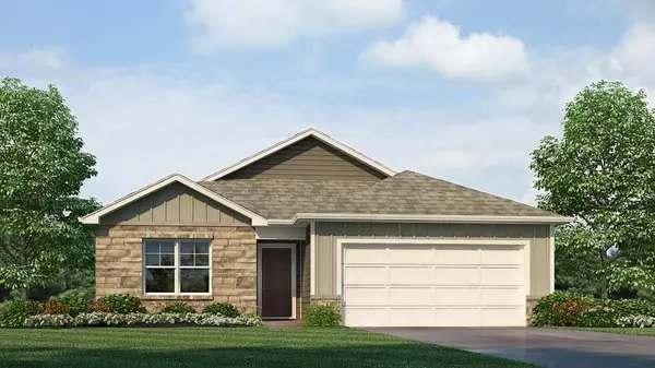 2109 Creek View LN, Raymore, MO 64083