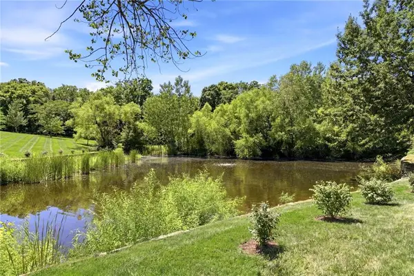 15614 Quail Ridge DR, Smithville, MO 64089