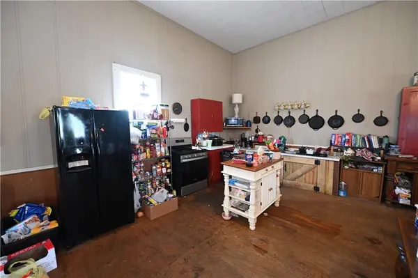501 Mill ST, Golden City, MO 64748